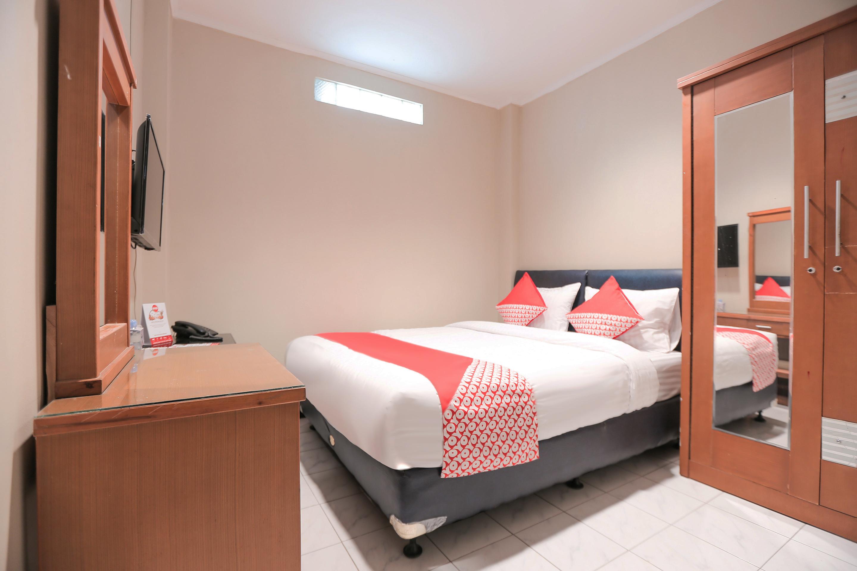 Oyo 117 Blueberry Homestay ジャカルタ エクステリア 写真