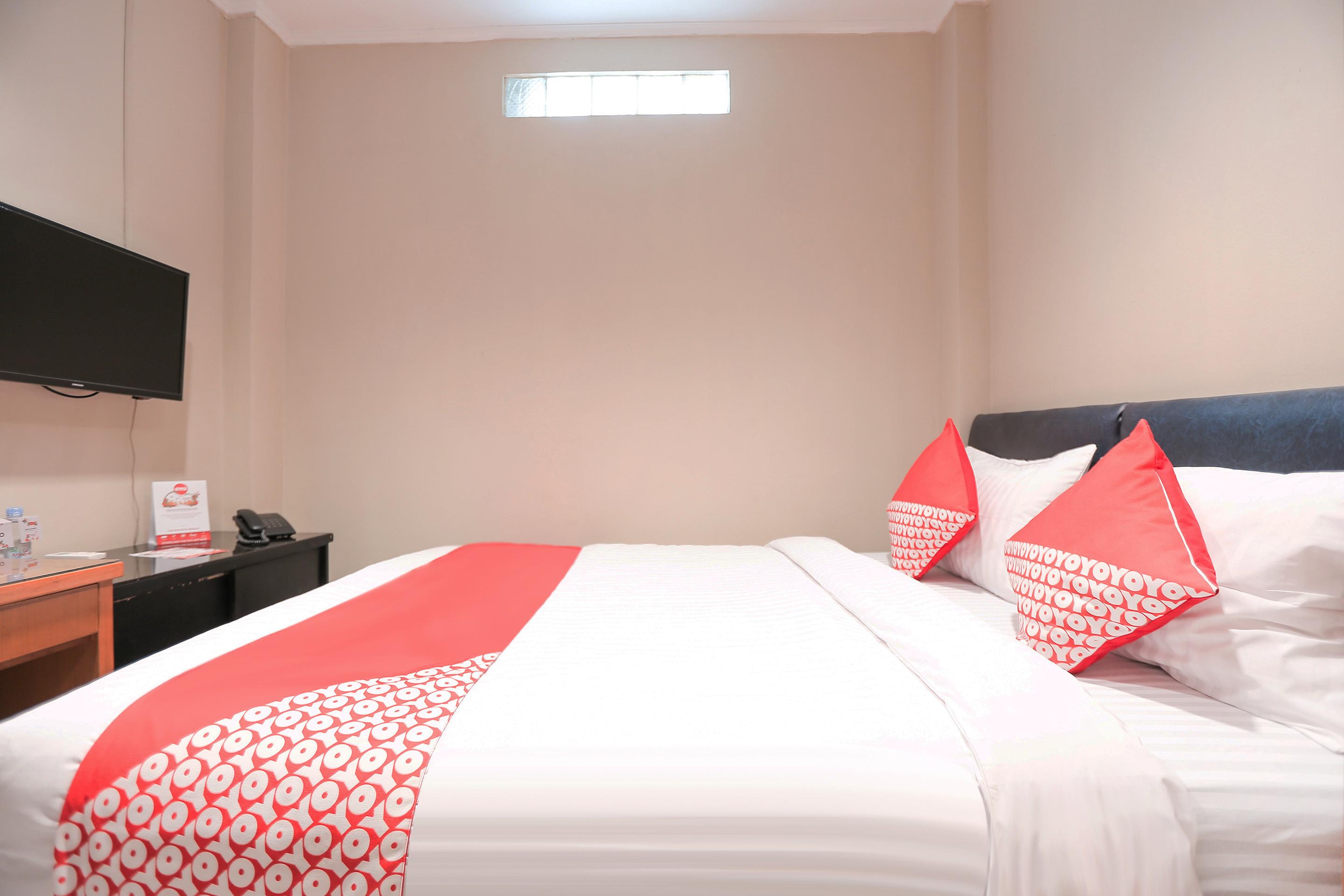 Oyo 117 Blueberry Homestay ジャカルタ エクステリア 写真