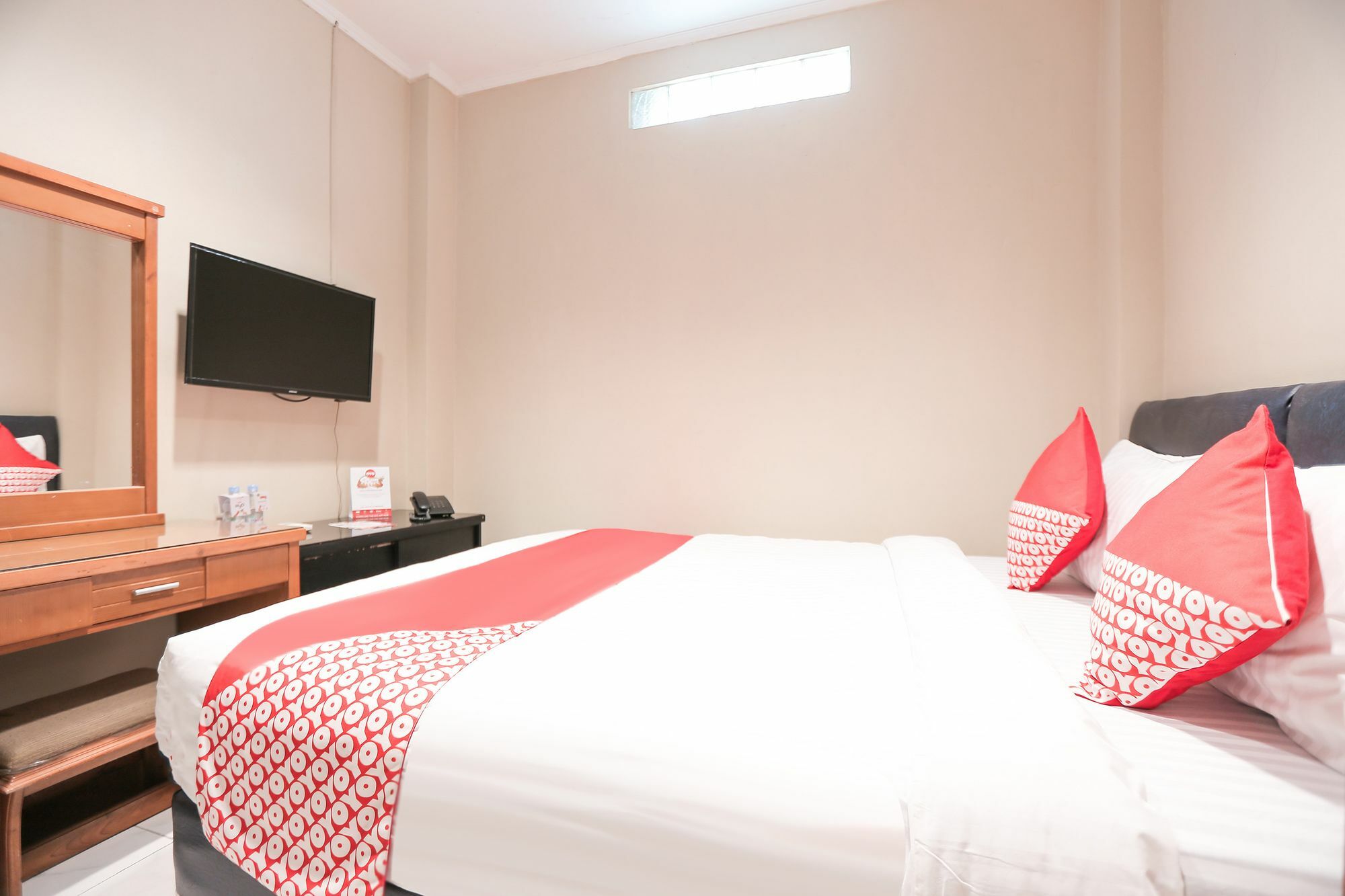 Oyo 117 Blueberry Homestay ジャカルタ エクステリア 写真